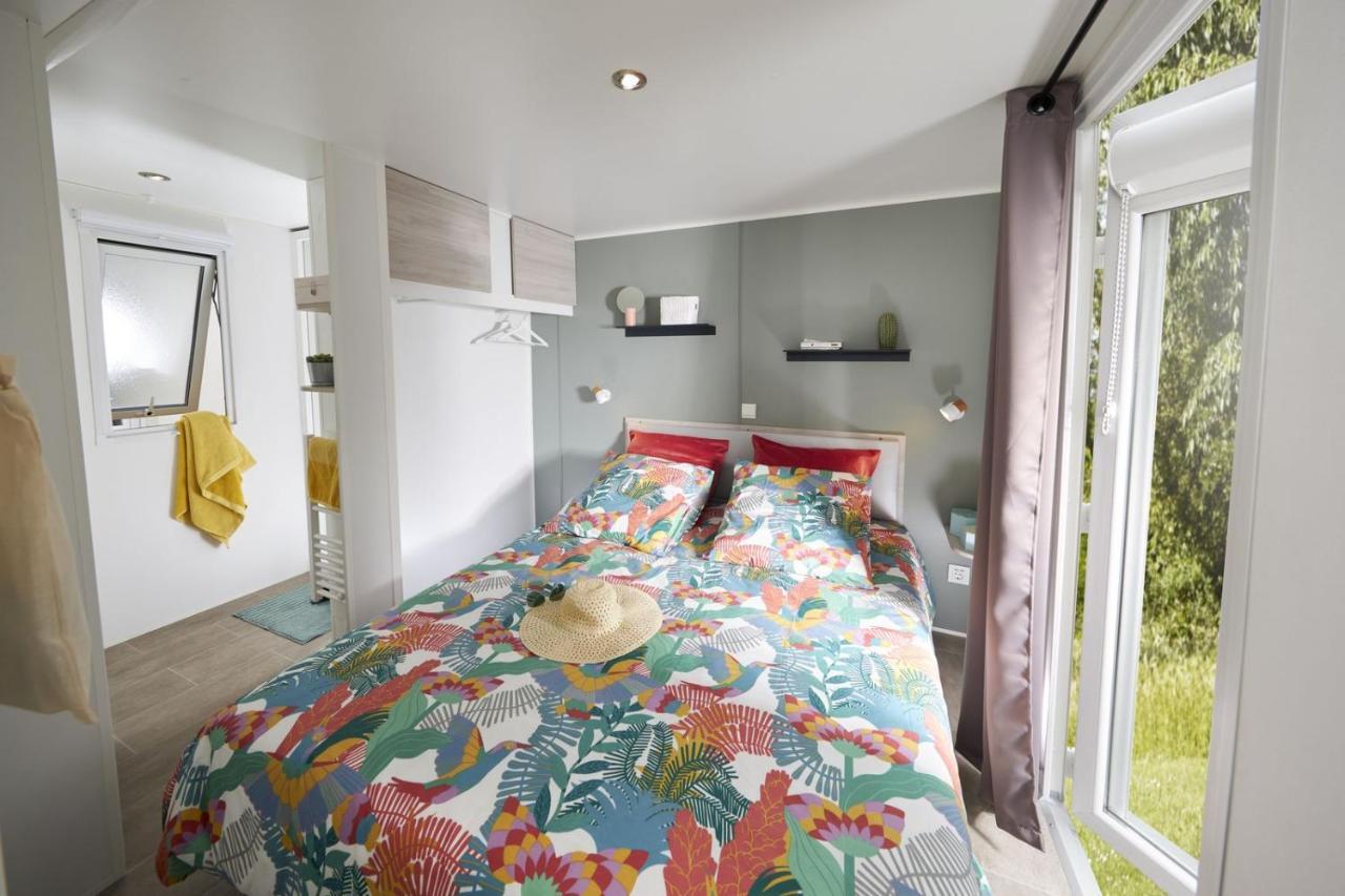 Les Chapelains Hotel Saillans  ภายนอก รูปภาพ